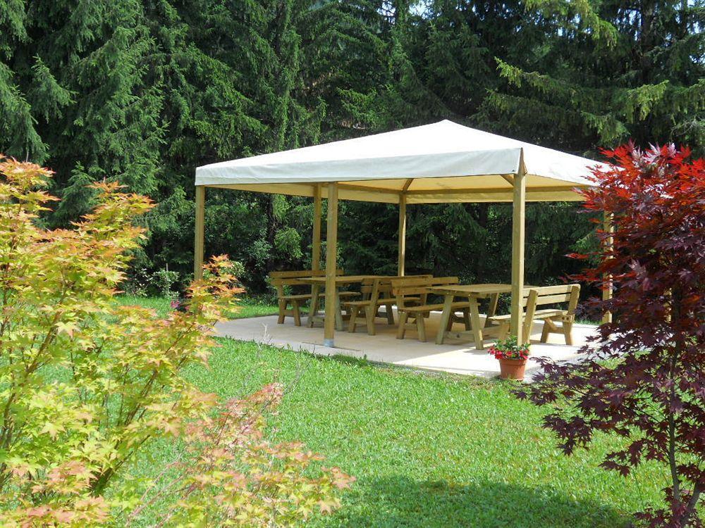 קסטיונה דלה פרסולאנה Albergo Ristorante Scanapa מראה חיצוני תמונה